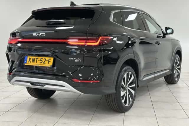 BYD Seal U (2026) thumbnail 2