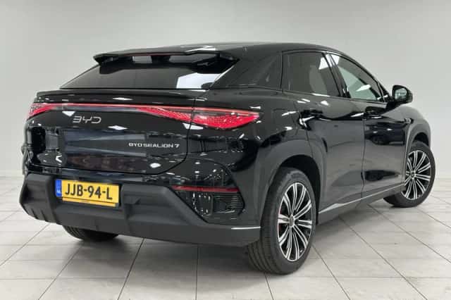 BYD SEALION (2025) thumbnail 2