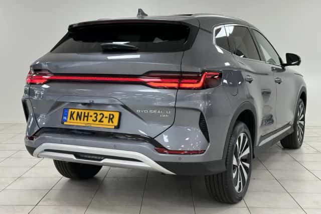 BYD Seal U (2026) thumbnail 2