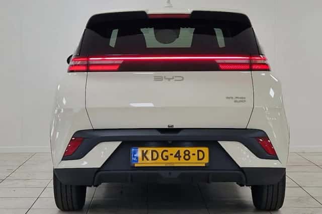 BYD Dolphin (2026) thumbnail 5