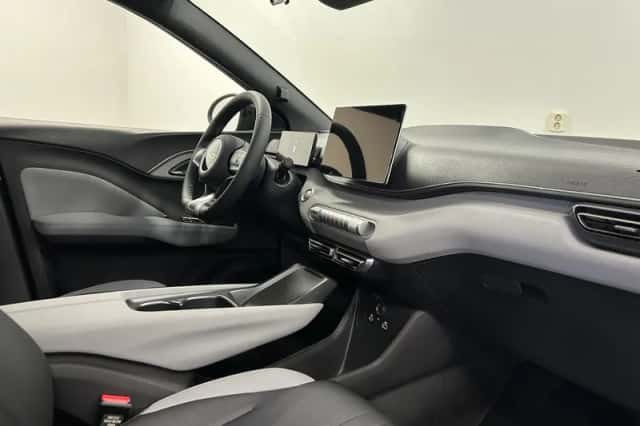 BYD Dolphin (2026) thumbnail 4