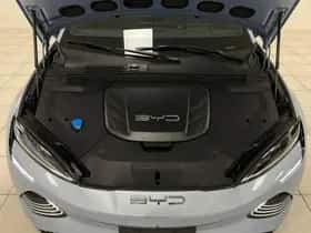 BYD Seal (2026) thumbnail 10