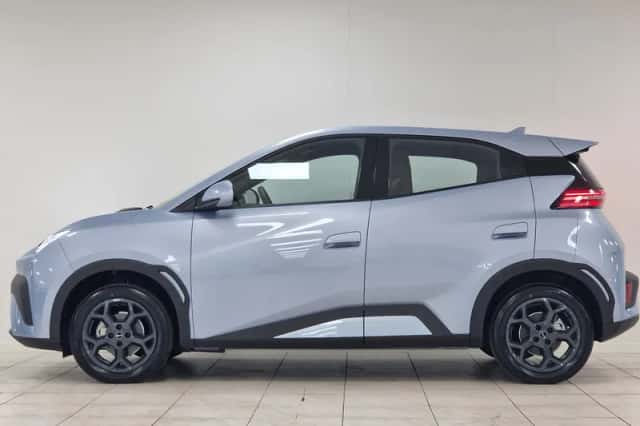 BYD Dolphin (2026) thumbnail 2