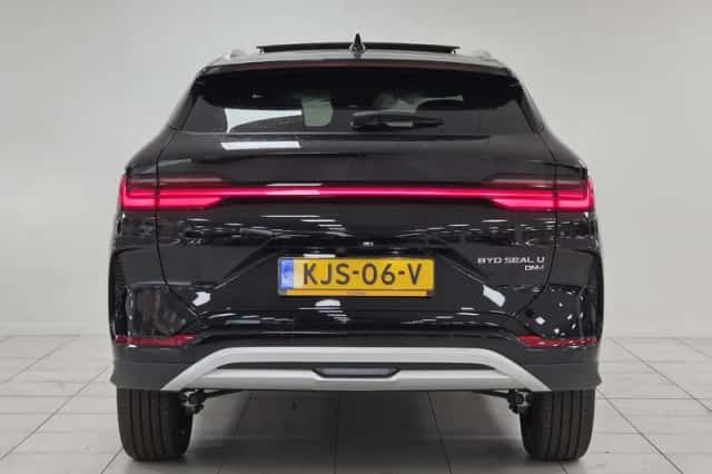 BYD Seal U (2026) thumbnail 4