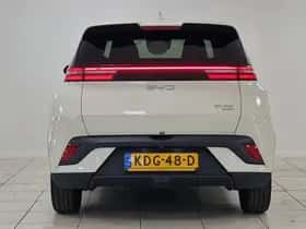 BYD Dolphin (2026) thumbnail 5
