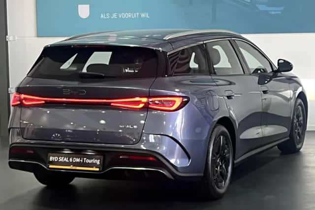 BYD Seal (2026) thumbnail 2