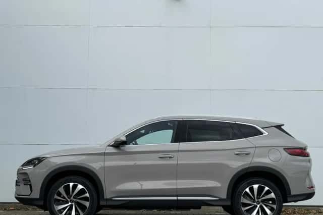 BYD Seal U (2026) thumbnail 6