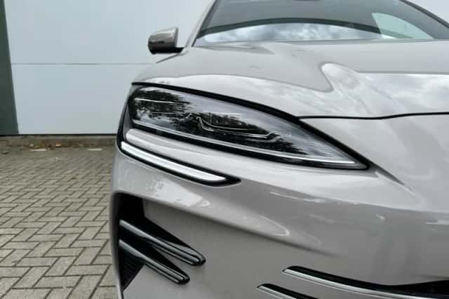BYD Seal U (2026) thumbnail 5