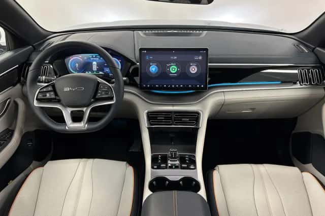 BYD Seal U (2026) thumbnail 3