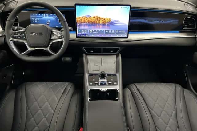 BYD SEALION (2026) thumbnail 3