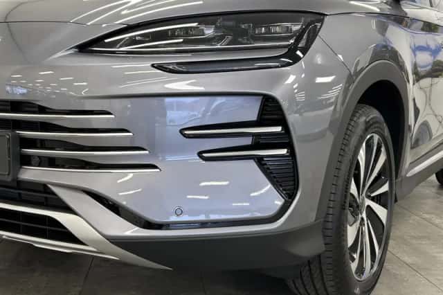 BYD Seal U (2025) thumbnail 5
