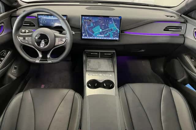 BYD Seal (2025) thumbnail 3