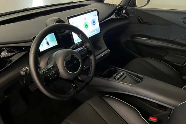 BYD Dolphin (2026) thumbnail 4