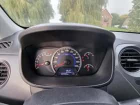 Hyundai i10 thumbnail 6