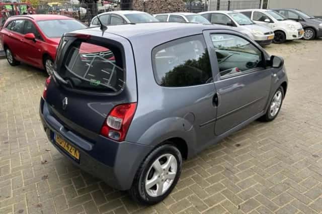 Renault Twingo (2011) thumbnail 5