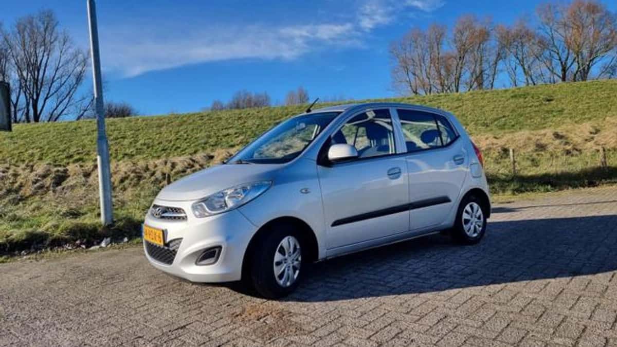 Hyundai i10 — foto 1