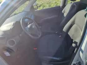 Hyundai i10 thumbnail 6