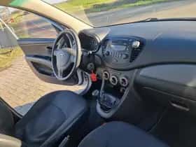 Hyundai i10 thumbnail 7