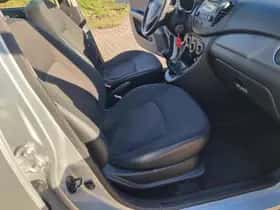 Hyundai i10 thumbnail 8