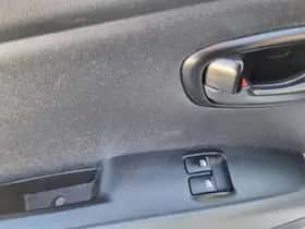Hyundai i10 thumbnail 9