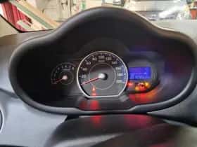 Hyundai i10 thumbnail 10