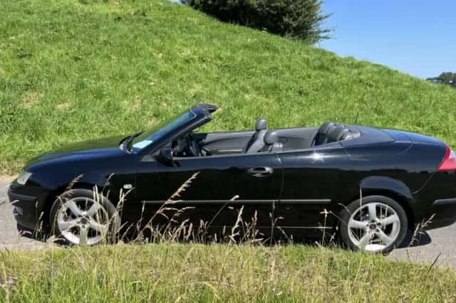 Saab 9-3 (2005) thumbnail 2