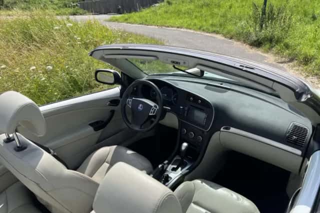 Saab 9-3 (2008) thumbnail 4
