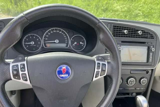Saab 9-3 (2008) thumbnail 5