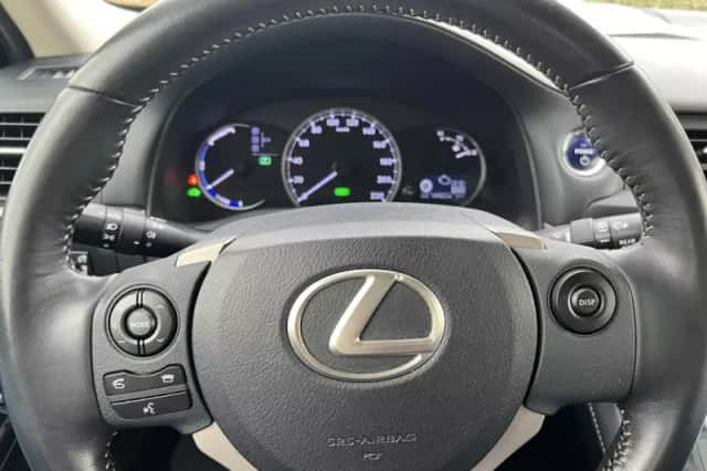 Lexus CT (2014) thumbnail 5