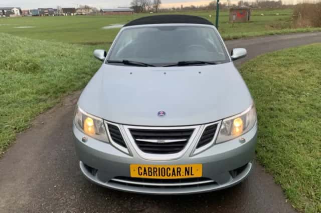 Saab 9-3 (2012) thumbnail 5