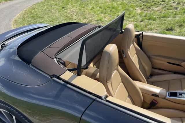 Porsche 911 (2014) thumbnail 5