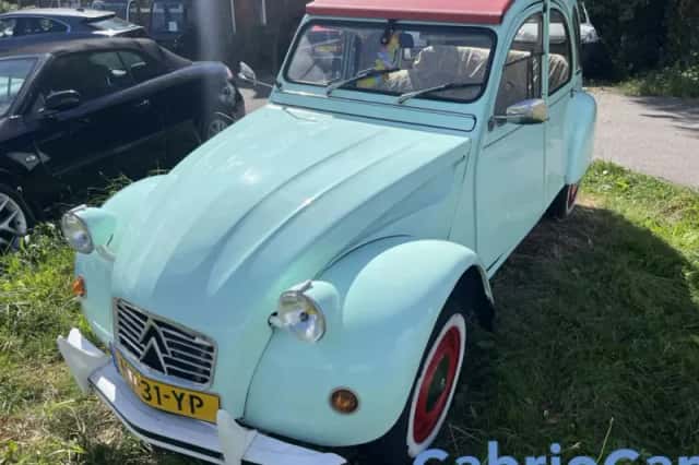 Citroën 2CV (1982) thumbnail 1