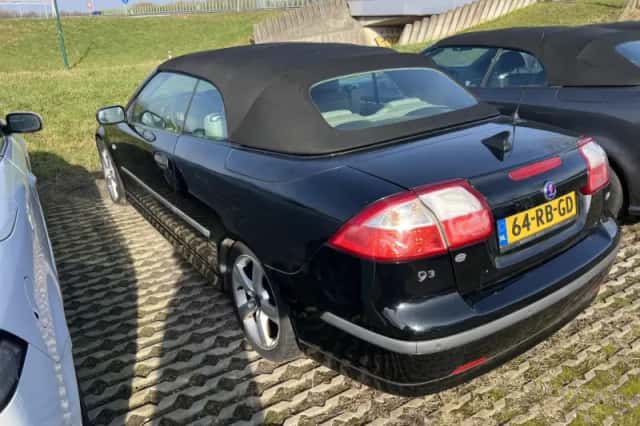 Saab 9-3 (2005) thumbnail 4