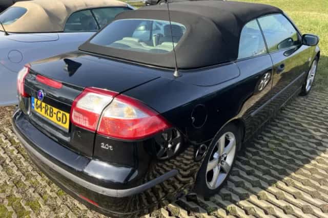 Saab 9-3 (2005) thumbnail 5