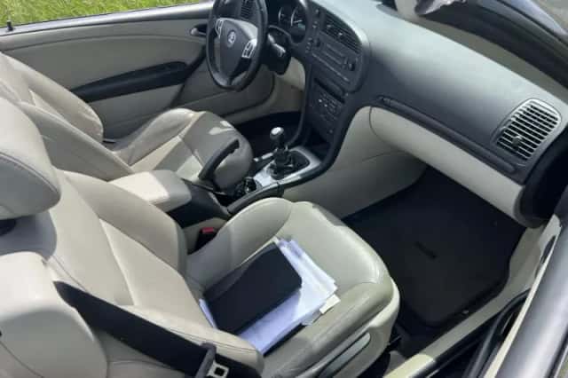 Saab 9-3 (2004) thumbnail 2