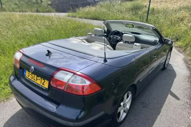Saab 9-3 (2004) thumbnail 4