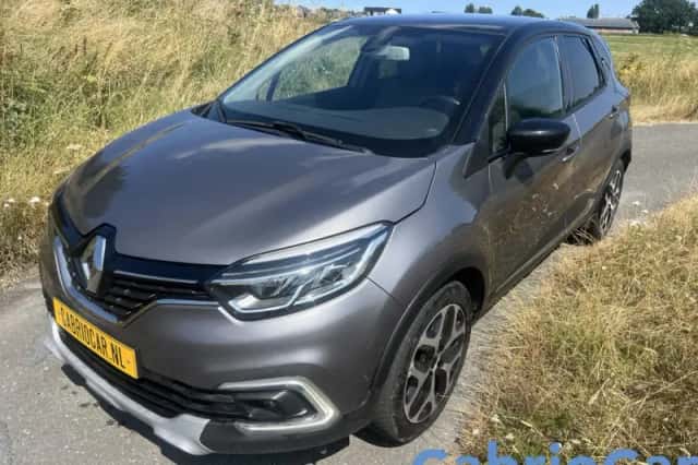 Renault Captur (2019) thumbnail 1