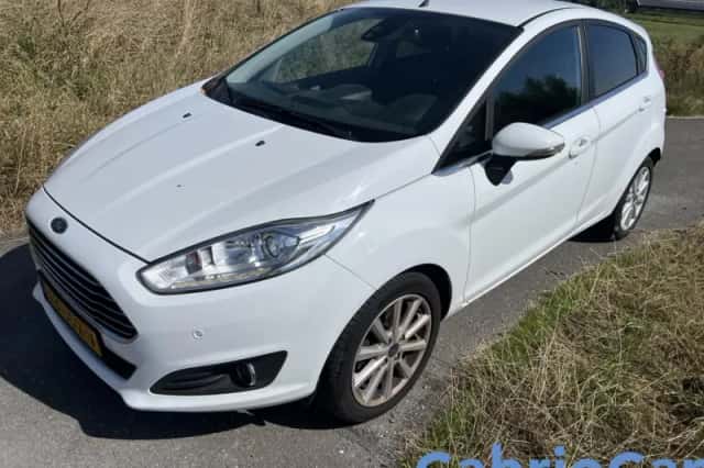 Ford Fiesta (2017) thumbnail 1