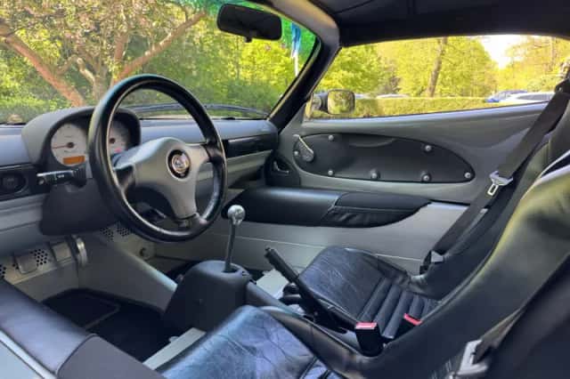 Lotus Elise (1999) thumbnail 5