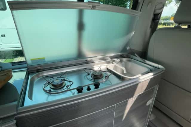 Volkswagen California Ocean (2017) thumbnail 6