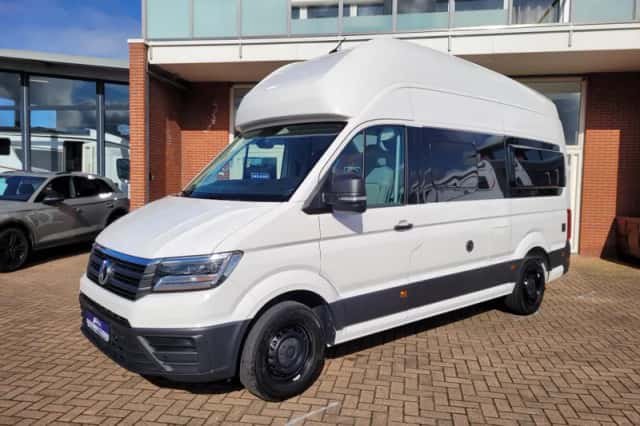 Volkswagen Grand California (2023) thumbnail 2
