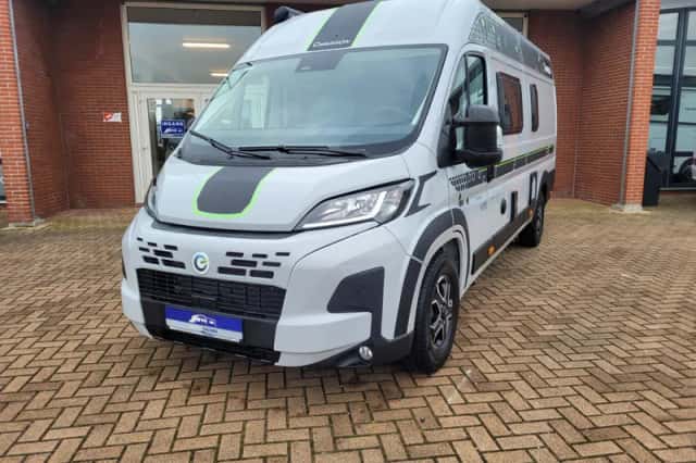 Chausson V (2025) thumbnail 3