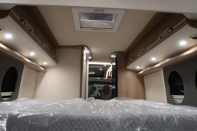 Malibu Van (2025) thumbnail 5