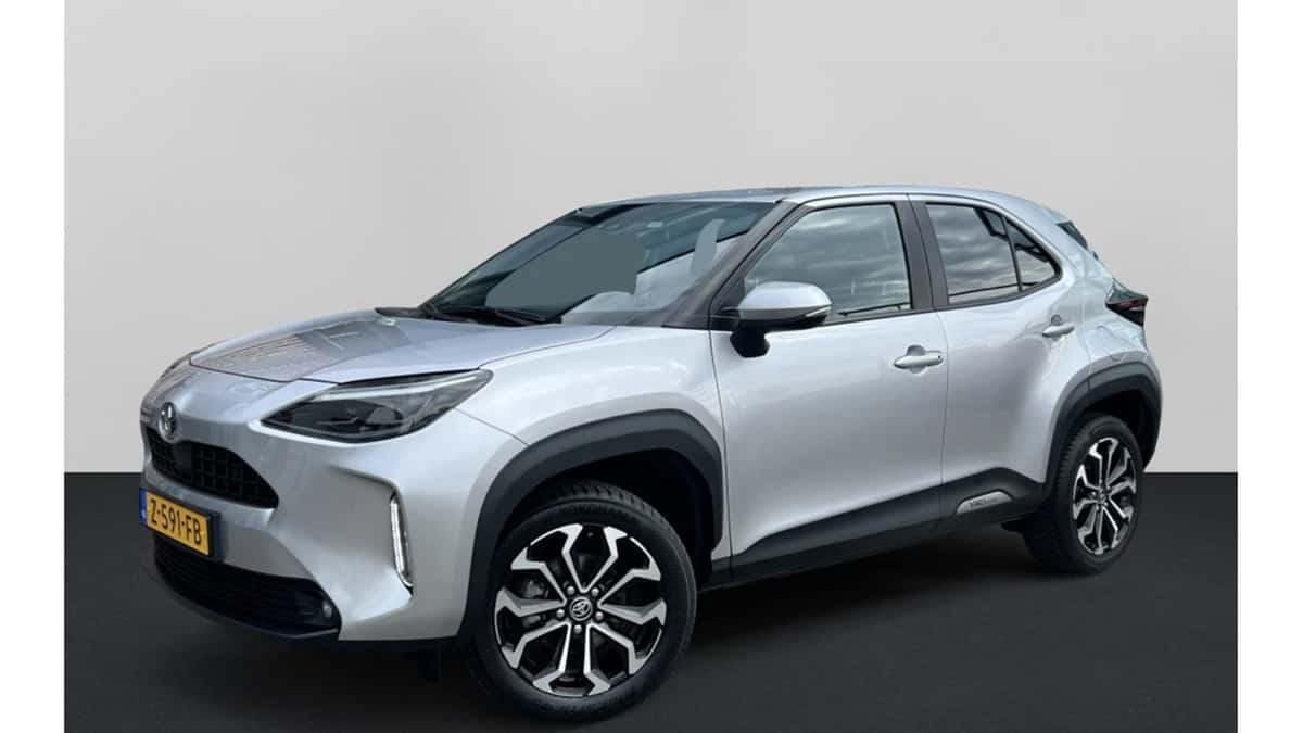 Toyota Yaris Cross (2024) — foto 1