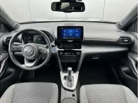 Toyota Yaris Cross (2024) thumbnail 3