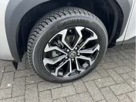 Toyota Yaris Cross (2024) thumbnail 28