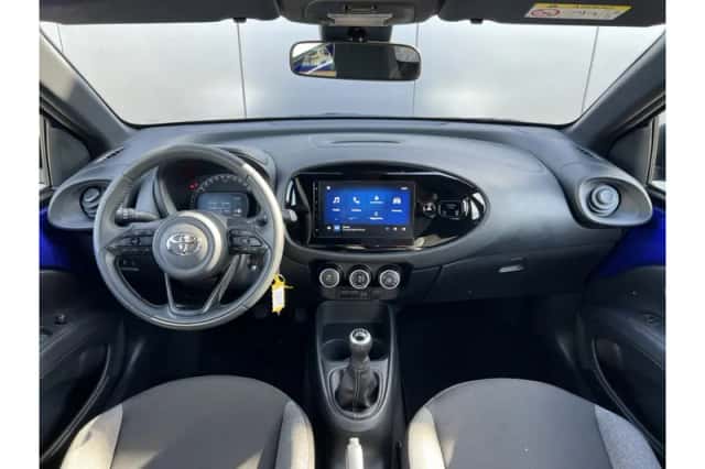 Toyota Aygo X (2025) thumbnail 3