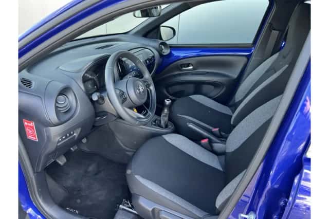 Toyota Aygo X (2025) thumbnail 6