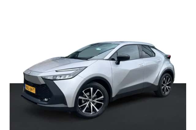 Toyota C-HR (2025) thumbnail 1