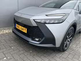 Toyota C-HR (2025) thumbnail 23